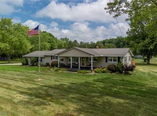 3198 Ivory Rd NW, Carrollton, OH 44615