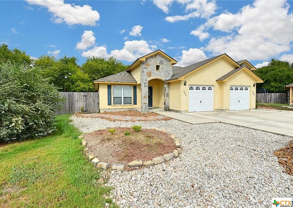 1st image of 965 Brown Rock Dr
