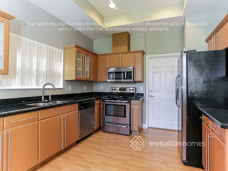 9118 SW 161st Ter — Photo 9