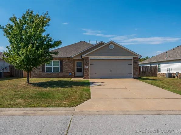 9222 S 251st East Ave, Broken Arrow, OK 74014
