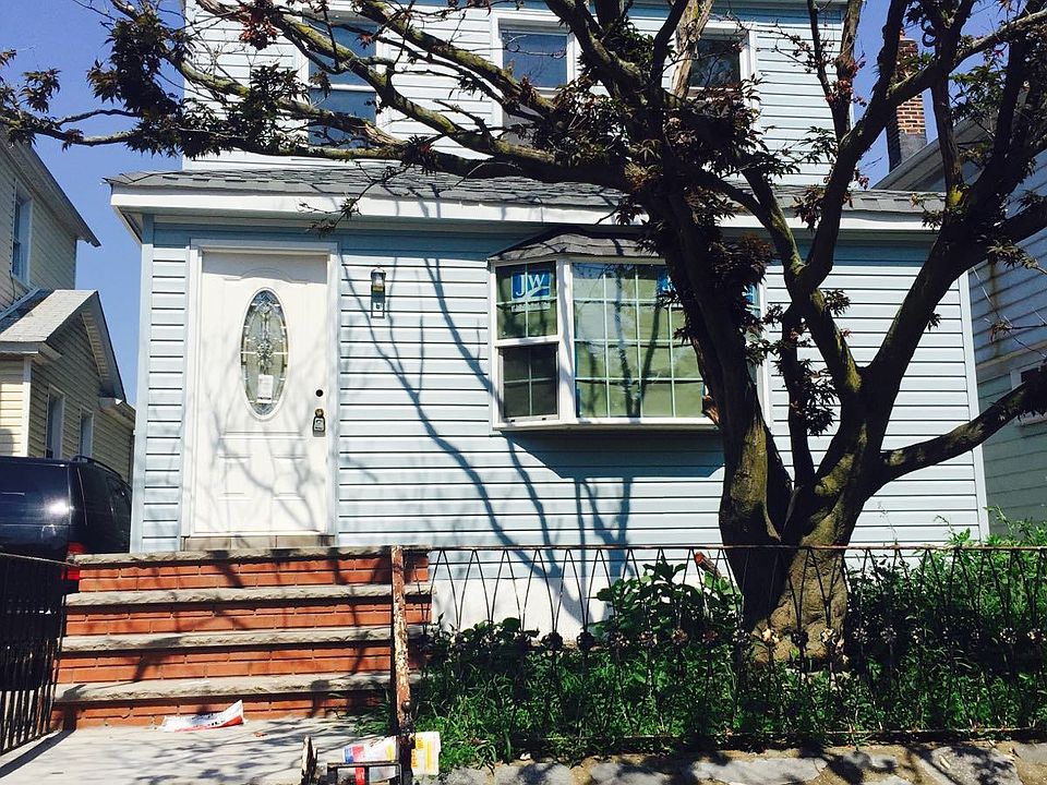 1st image of 11015 202nd St