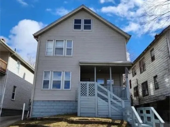 3231 W 121st St, Cleveland, OH 44111