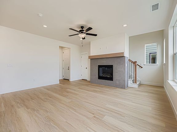 Plan C301 Representative Photo