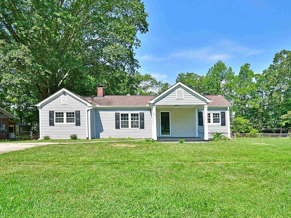 1st image of 111 Delray Dr