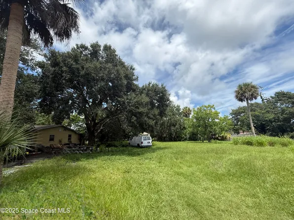 580 Easy St, Merritt Island, FL 32953