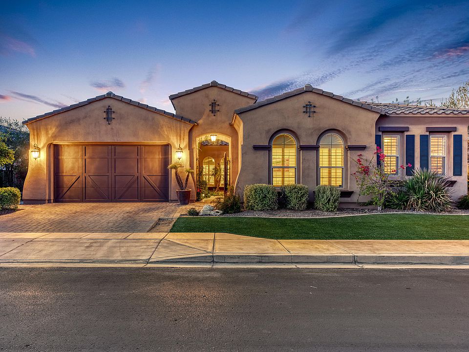 1st image of 12762 W Oyer Ln