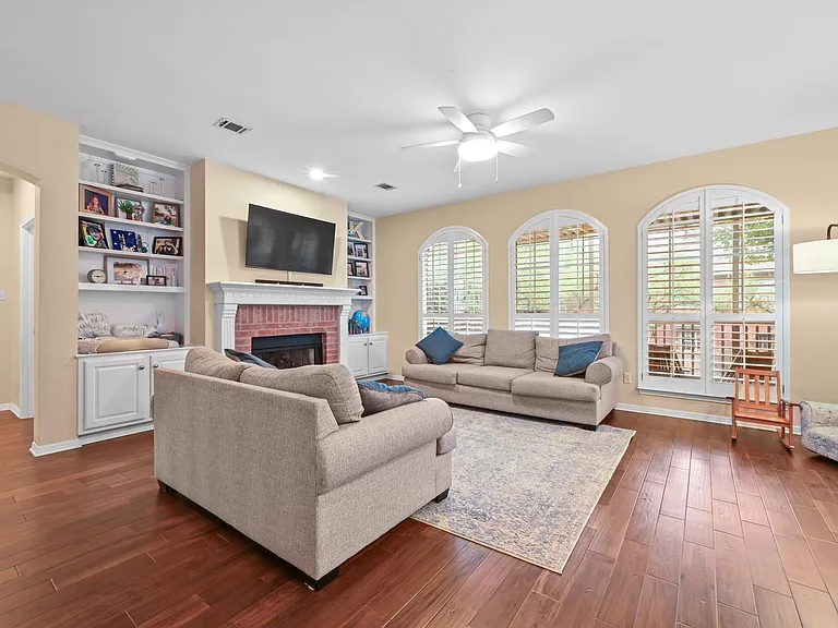 11222 Tracton Ln — Photo 10