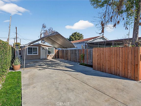 3rd image of 11961 170th St
