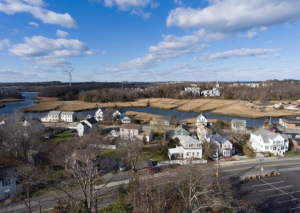 2nd image of 3 Grace Dr