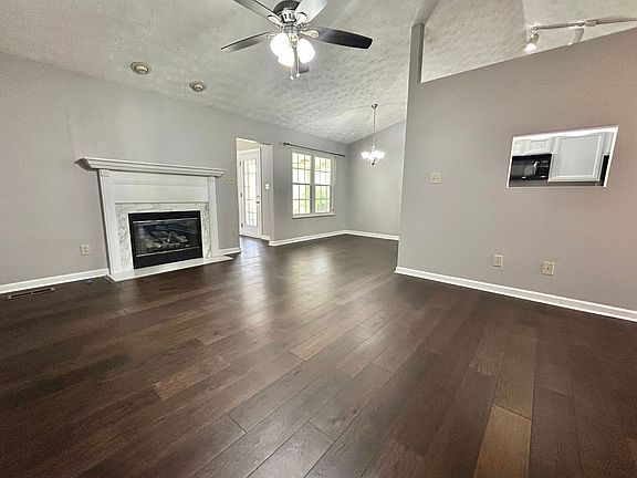 5th image of 4424 Saint Lucia Ln