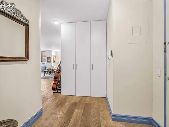 311 East 38th Street image 9 of 13