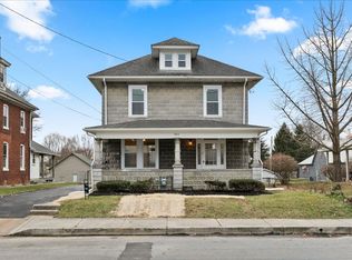 584 W Main St, Mount Joy, PA 17552