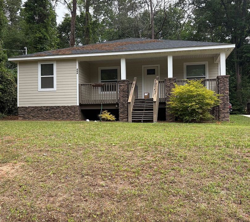 1st image of 534 Collins Dr