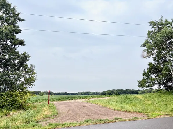 L5b2 Flamingo St NW, Isanti, MN 55040