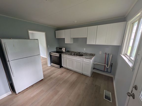 4th image of 7405 E 54th St #7405