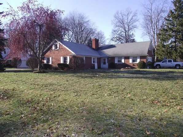 5557 Woodridge Dr, Toledo, OH 43623