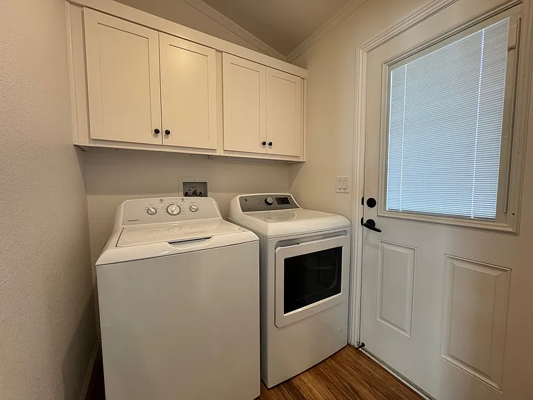 1415 Sherman St — Photo 17