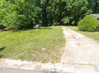 305 Martin Cir #24, Athens, GA 30601