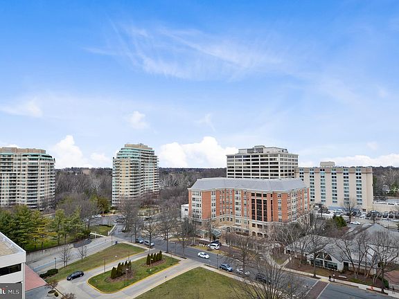 2nd image of 5500 Friendship Blvd APT 2122N