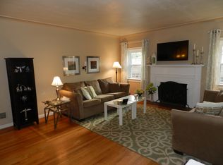 7816 Kenridge Ln, Saint Louis, MO 63119