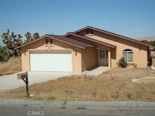 8487 Grand Ave, Yucca Valley, CA 92284