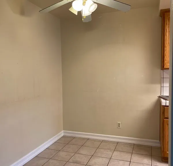 1316 1/2 W Valencia Dr — Photo 6