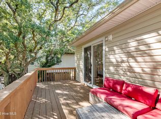 307 Bay Circle, North Topsail Beach, NC 28460