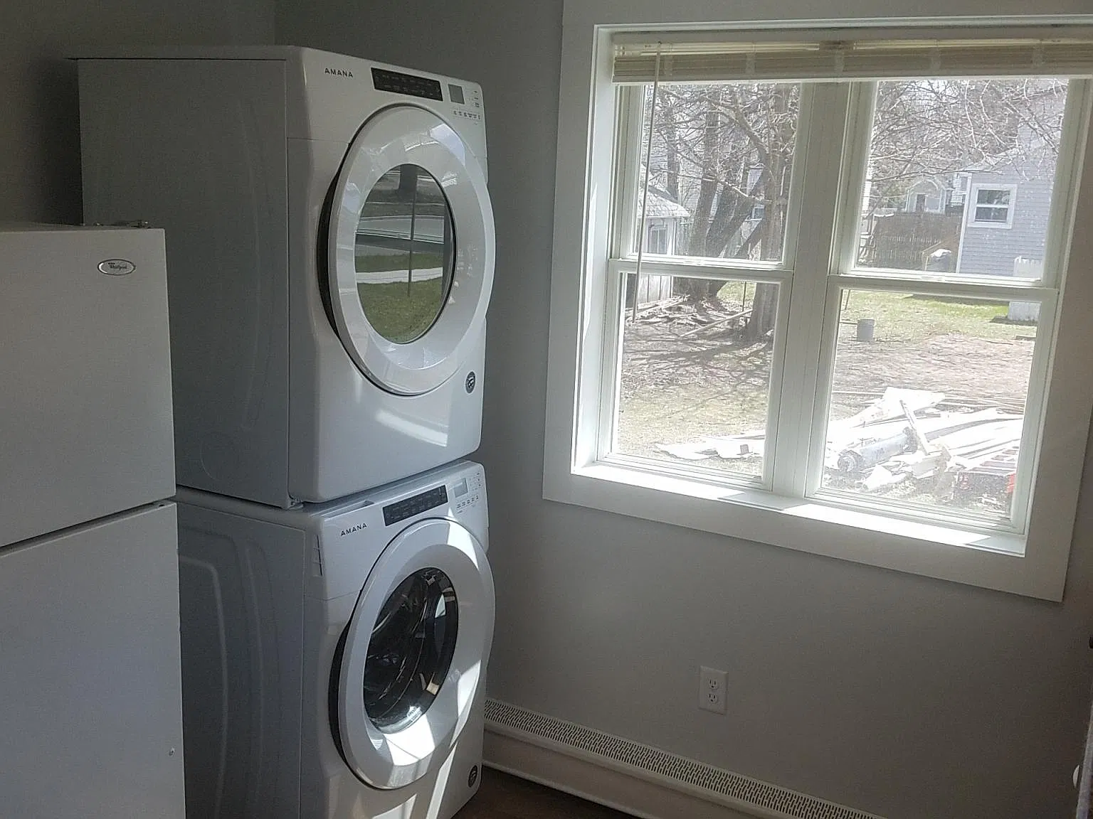 2 bed, 700 sqft, $1,050 — Photo 2