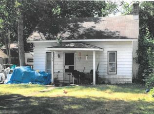 1038 Merrifield St SE, Grand Rapids, MI 49507