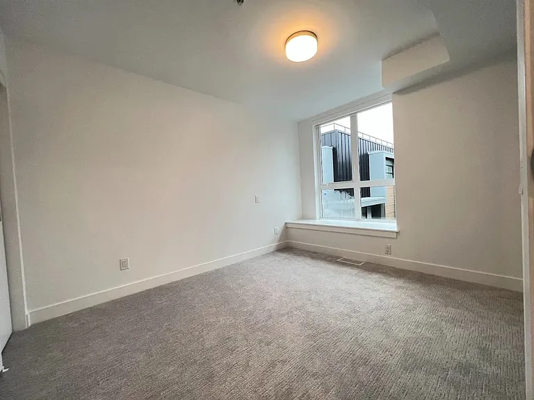 2060 Curling Rd — Photo 7