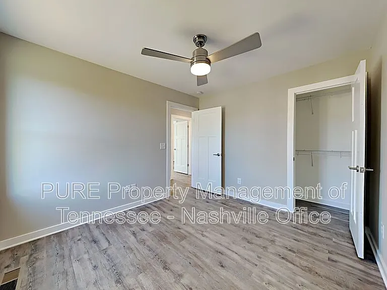 3407 Meadow Ct — Photo 9