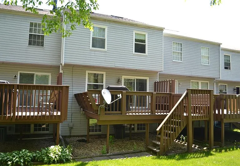 266 Clearbrook Ct — Photo 13