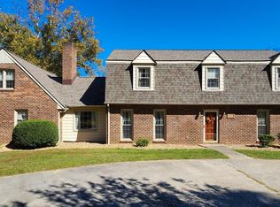 109 Juniper Cliff Rd, Brookneal, VA 24528