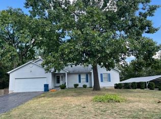 1 Cedarbrook Ln, Festus, MO 63028