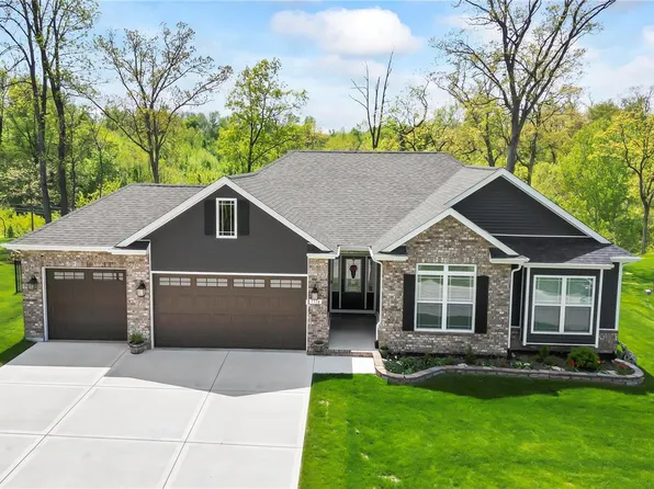 1118 Elbow Hill Ct, Caseyville, IL 62232