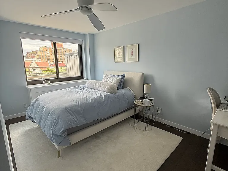 100 W 89th St #Penthouse 2 — Photo 7