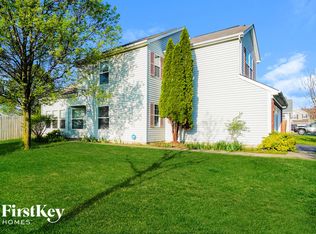 6275 Haydens Burrow Dr, Canal Winchester, OH 43110