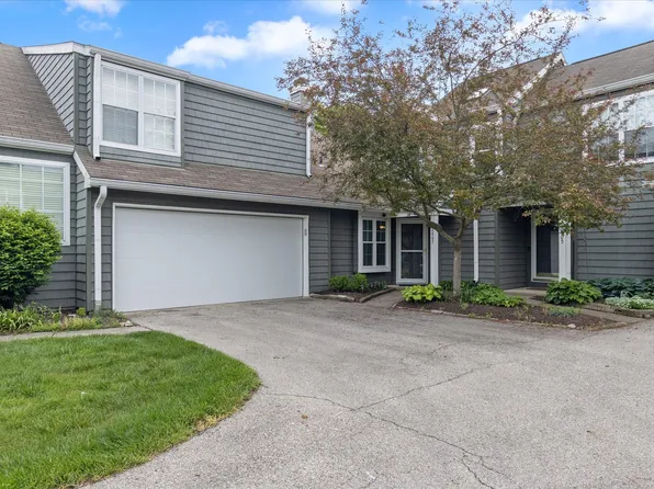 2807 Somerset Bay, Indianapolis, IN 46240