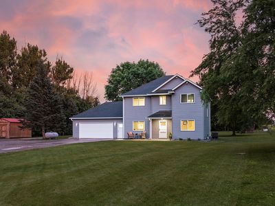 4695 Castle Cir, Lester Prairie, MN, 55354