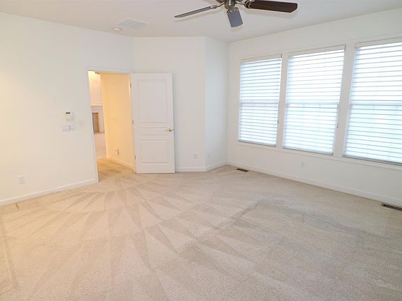 5th image of 17018 Sycamore Ct