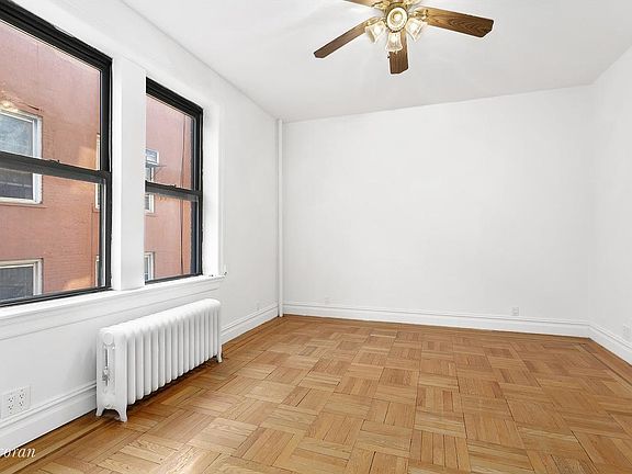 3rd image of 860 W 181st St APT 57B