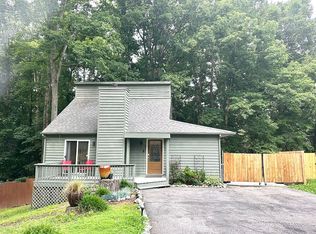 1107 Oldbury Rd, Midlothian, VA 23113