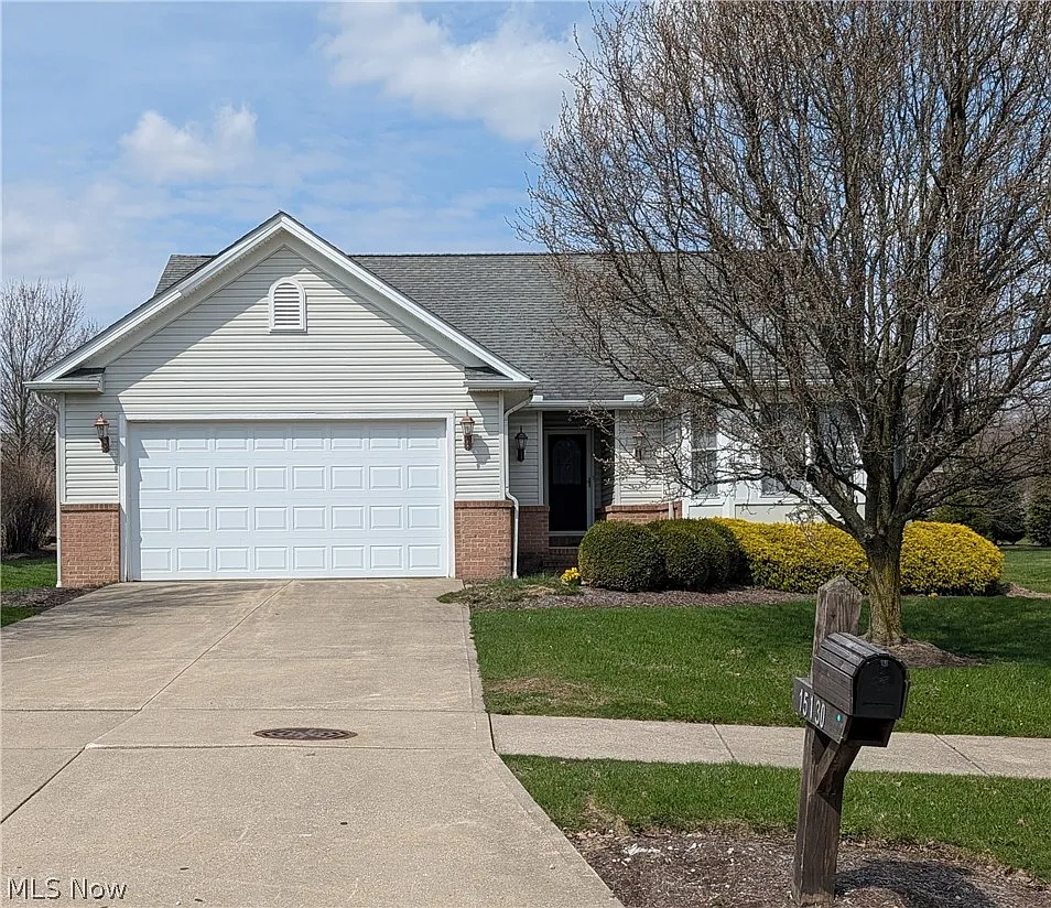 15130 Sawgrass Ln photo 1