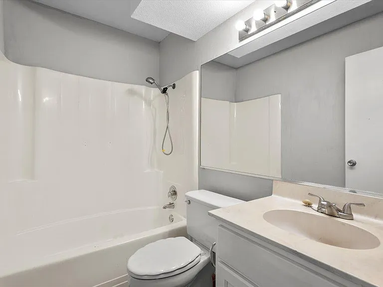 910 Duncan Ln #57 — Photo 25