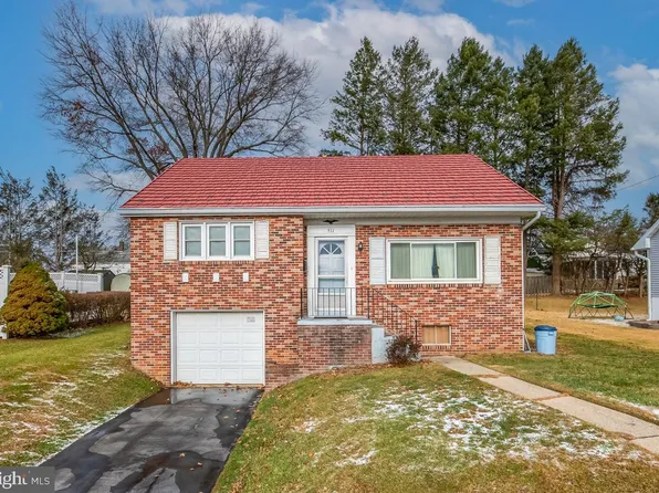 511 Marshall Dr, Reading, PA 19607