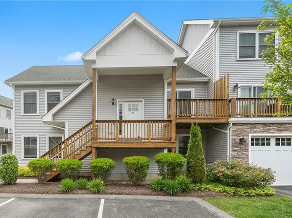 6 Jupiter Ln #B, Richmond, RI 02898