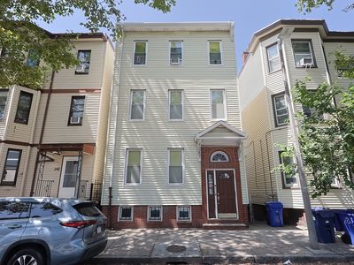 344 Chelsea St, East Boston, MA, 02128