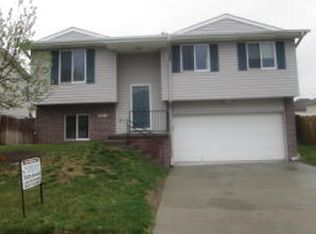 1411 S 11th St, Council Bluffs, IA 51503