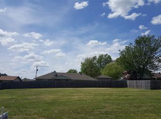 300 Davis Pl, Paragould, AR 72450