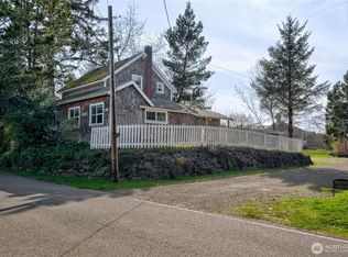 4615 K Pl, Seaview, WA 98644